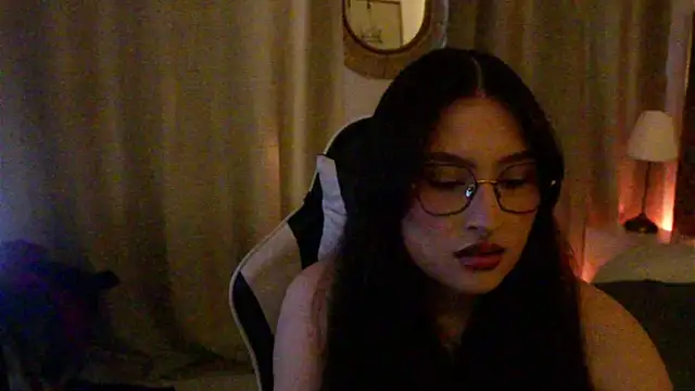 Snapshot of Daisha_Riley chatting on April 25, 2026, 1:03 pm Daisha Riley online show from April 25, 2026, 1:03 pm