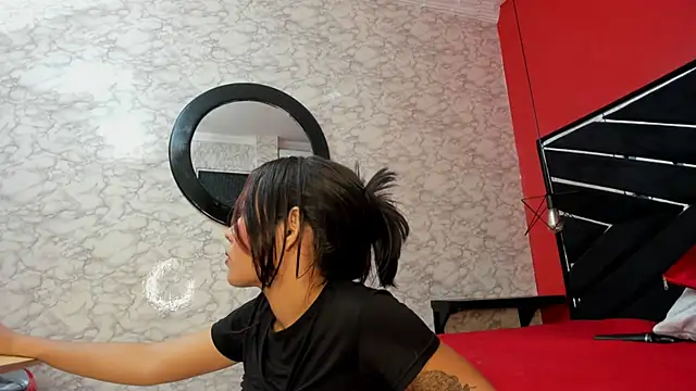 SEXY HOTTIE   online show from January 20, 2025, 3:50 pm