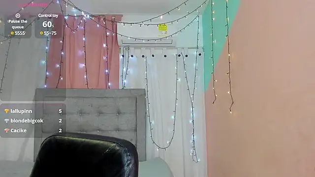 dani-lue online show from January 17, 2025, 12:10 pm