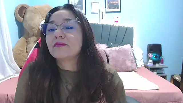 AngelRouss online show from February 23, 2026, 9:06 am