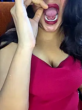 Snapshot of Riya_Stream01 chatting on April 18, 2026, 7:40 pm Riya Stream01 online show from April 18, 2026, 7:40 pm