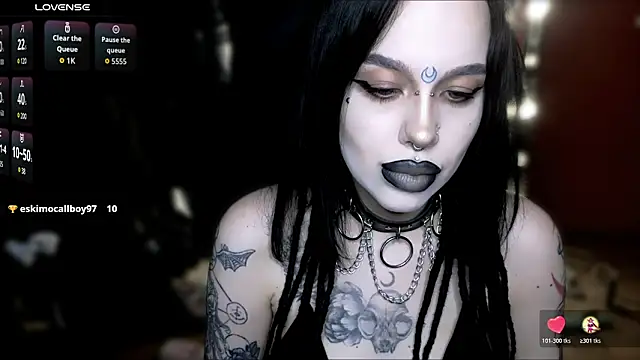 Snapshot of alexx_succubus chatting on April 4, 2026, 12:42 am alexx succubus online show from April 4, 2026, 12:42 am