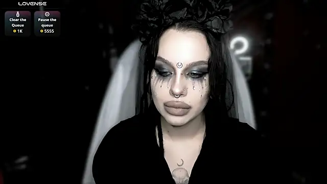 Snapshot of alexx_succubus chatting on April 7, 2026, 5:46 pm alexx succubus online show from April 7, 2026, 5:46 pm