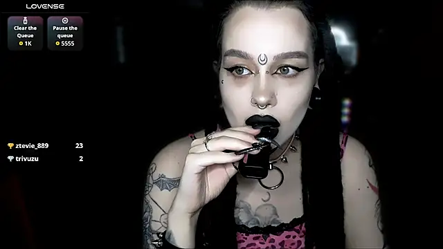Snapshot of alexx_succubus chatting on April 15, 2026, 10:21 pm alexx succubus online show from April 15, 2026, 10:21 pm