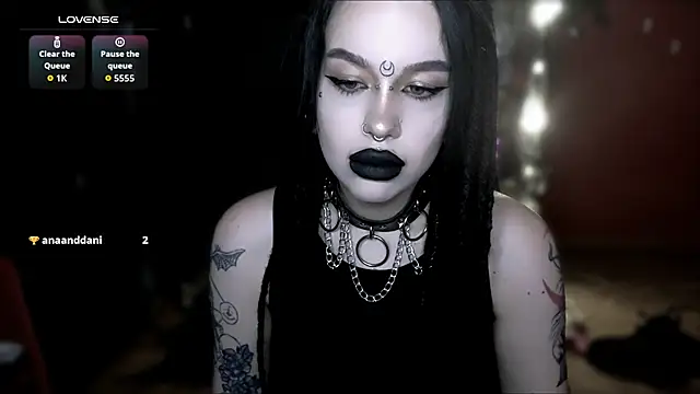 Snapshot of alexx_succubus chatting on April 17, 2026, 9:29 pm alexx succubus online show from April 17, 2026, 9:29 pm