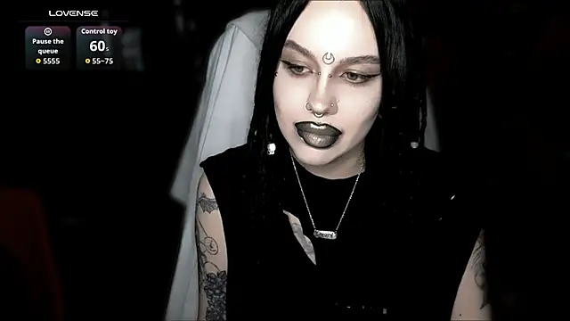 Snapshot of alexx_succubus chatting on May 2, 2026, 9:31 pm alexx succubus online show from May 2, 2026, 9:31 pm