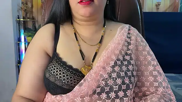 FlatVincy4 online show from March 3, 2026, 4:07 am