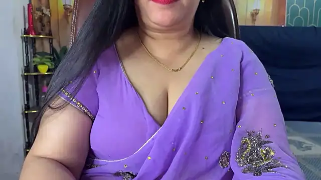 FlatVincy4 online show from March 19, 2026, 4:38 am