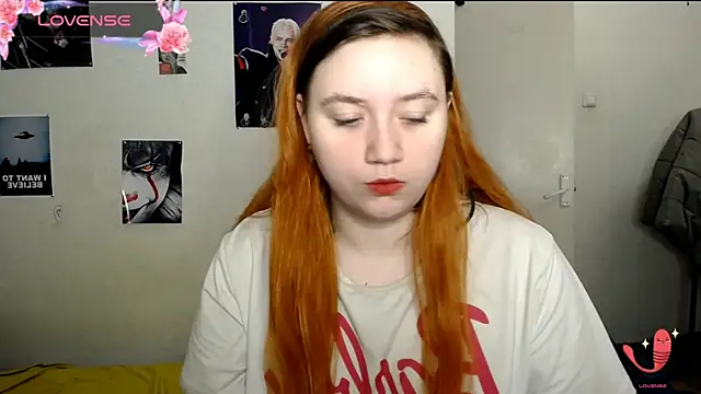 Bitchy Lily online show from January 14, 2025, 2:11 pm