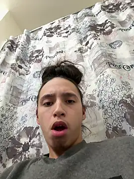 Snapshot of qbaby96 chatting on February 25, 2025, 9:42 am qbaby96 online show from February 25, 2025, 9:42 am