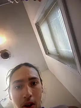 Snapshot of qbaby96 chatting on October 4, 2025, 9:24 pm qbaby96 online show from October 4, 2025, 9:24 pm