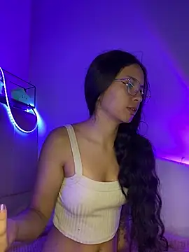 Rosita forever  online show from February 11, 2025, 4:02 pm