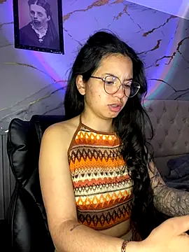 Rosita forever  online show from November 1, 2025, 1:24 pm