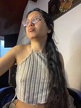 Rosita forever  online show from November 29, 2025, 2:53 pm