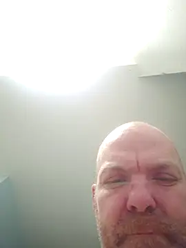 hoodratoui online show from November 29, 2025, 9:56 am