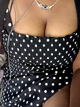 Snapshot of Tamilbigboobie chatting on October 28, 2025, 7:56 am Tamilbigboobie online show from October 28, 2025, 7:56 am