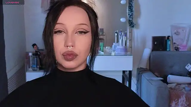 MoranaMissGod online show from March 26, 2026, 1:17 pm