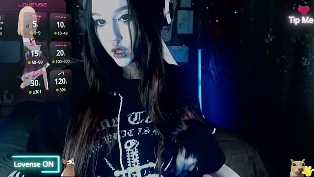 chloe crystall killer online show from May 18, 2026, 4:24 pm