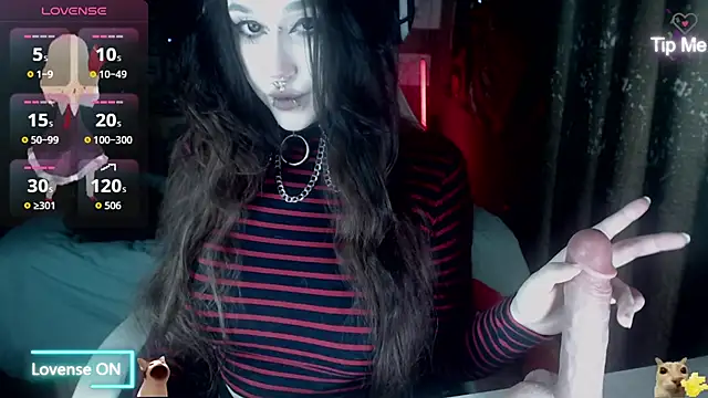 Snapshot of chloe_crystall_killer chatting on June 10, 2026, 3:11 pm chloe crystall killer online show from June 10, 2026, 3:11 pm