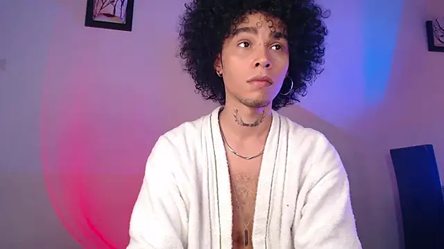 seven7xis online show from January 27, 2025, 9:11 pm