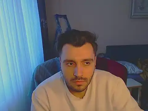 handsomeee04 online show from February 26, 2025, 3:41 pm