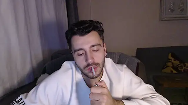 handsomeee04 online show from November 5, 2025, 3:34 pm