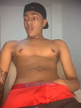 Boy cock18 online show from April 15, 2026, 11:16 pm