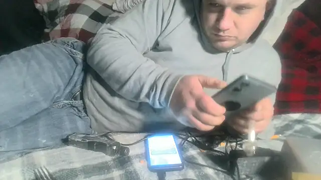 Snapshot of party51502 chatting on January 8, 2025, 2:03 am party51502 online show from January 8, 2025, 2:03 am