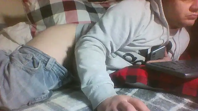 Snapshot of party51502 chatting on January 17, 2025, 5:30 pm party51502 online show from January 17, 2025, 5:30 pm