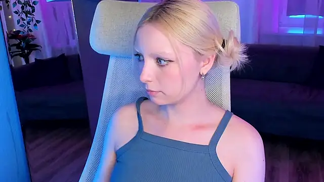 Snapshot of forget_me_not_eve chatting on February 19, 2025, 11:06 am forget me not eve online show from February 19, 2025, 11:06 am