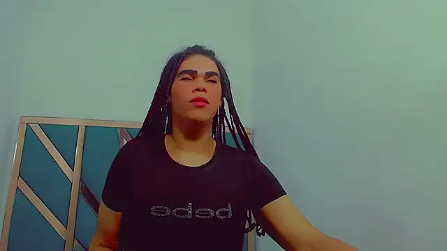 Snapshot of fox_naughty_violet chatting on November 4, 2025, 7:57 pm fox naughty violet online show from November 4, 2025, 7:57 pm