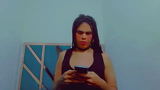 Snapshot of fox_naughty_violet chatting on November 15, 2025, 7:32 pm fox naughty violet online show from November 15, 2025, 7:32 pm