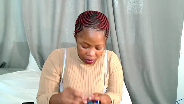 EROTIC BARBIE28 online show from April 11, 2026, 7:45 am