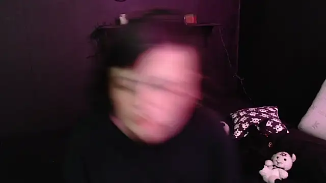 Snapshot of rousstattoo chatting on November 13, 2025, 3:27 am rousstattoo online show from November 13, 2025, 3:27 am