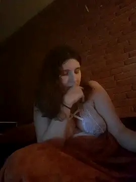 Heleneecesmecs2 online show from February 10, 2025, 10:30 pm