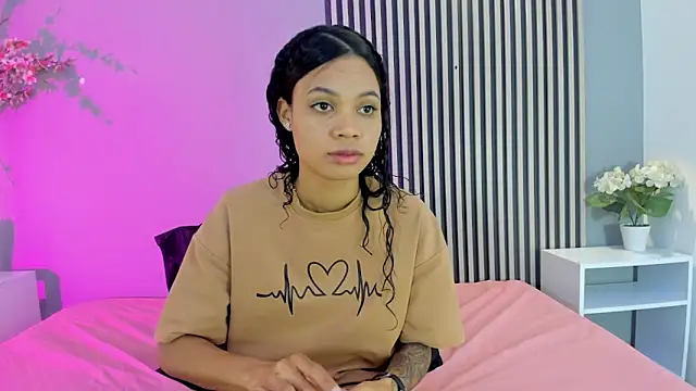 Snapshot of GysellHanson chatting on February 25, 2026, 11:53 am GysellHanson online show from February 25, 2026, 11:53 am