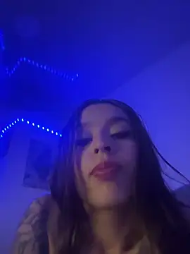 Snapshot of BlueStoneX chatting on January 30, 2025, 8:11 am BlueStoneX online show from January 30, 2025, 8:11 am