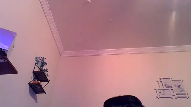 BlueStoneX online show from April 8, 2026, 7:52 am