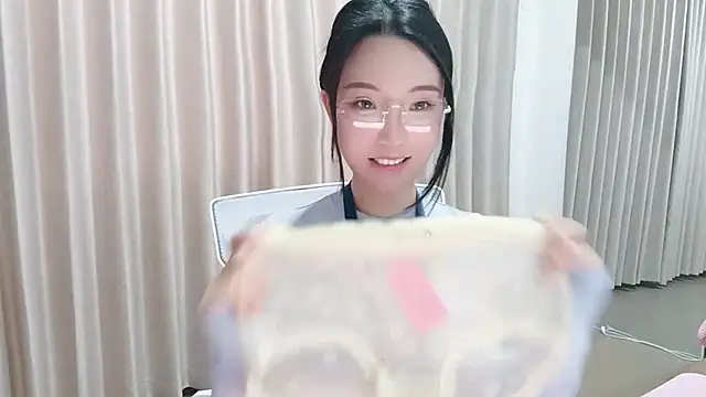 Lucky-kaka999 online show from March 11, 2026, 7:25 am