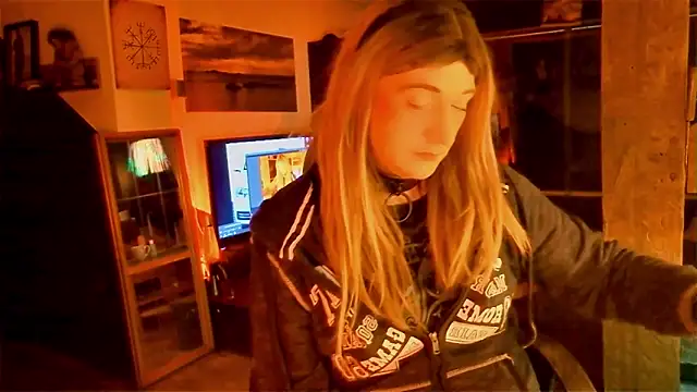 DYasmin69 online show from February 28, 2026, 9:38 pm