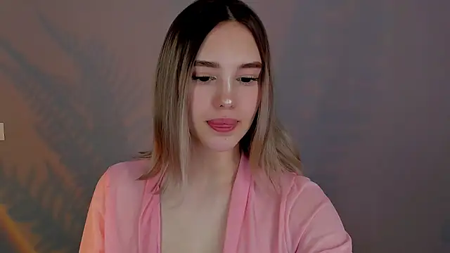 Snapshot of AngelicaKleee chatting on February 8, 2025, 1:54 am AngelicaKleee online show from February 8, 2025, 1:54 am