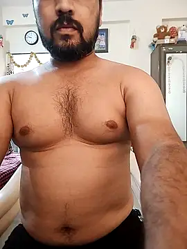 hot punekar online show from April 17, 2026, 4:15 am