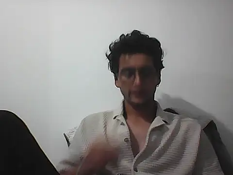 Juman1980 online show from March 30, 2026, 5:08 am