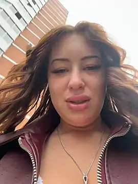 AndreaMood online show from May 30, 2026, 2:41 am