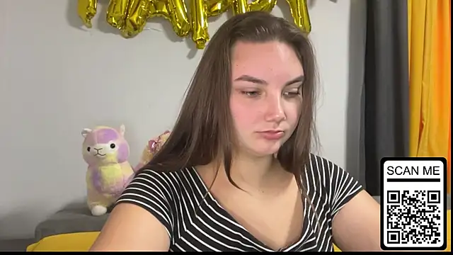 Snapshot of Dreamyblushfairy chatting on September 14, 2025, 7:18 am Dreamyblushfairy online show from September 14, 2025, 7:18 am