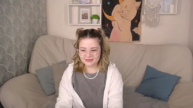 Snapshot of TessPleasure chatting on December 28, 2024, 3:26 am TessPleasure online show from December 28, 2024, 3:26 am