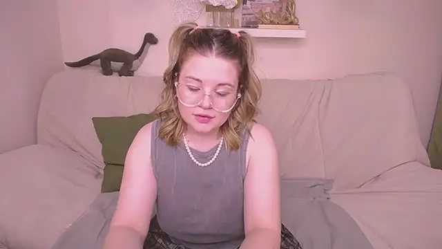 Snapshot of TessPleasure chatting on December 28, 2024, 10:25 am TessPleasure online show from December 28, 2024, 10:25 am