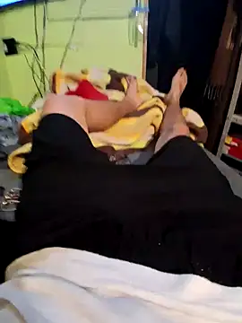 Snapshot of zeus2630 chatting on November 21, 2025, 11:25 pm zeus2630 online show from November 21, 2025, 11:25 pm