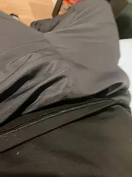 rominoucoquin online show from January 5, 2025, 5:51 pm