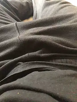 Snapshot of 22TT2295 chatting on January 4, 2025, 12:59 pm 22TT2295 online show from January 4, 2025, 12:59 pm